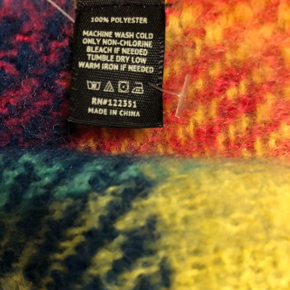 Scarf - Picture 4 of 7